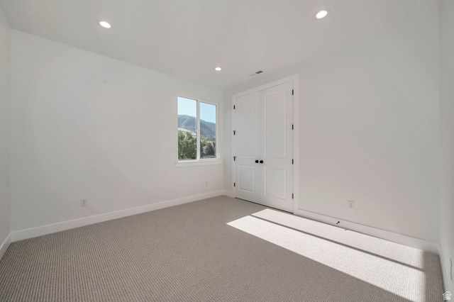 461 W SUMMERHILL LN, Centerville, UT 84014