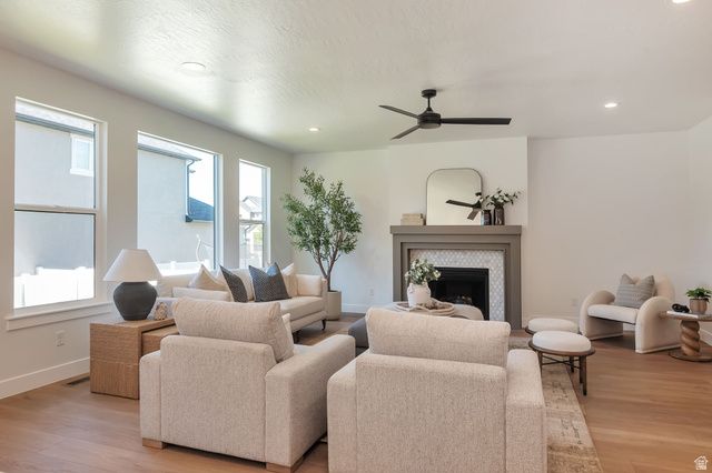 461 W SUMMERHILL LN, Centerville, UT 84014