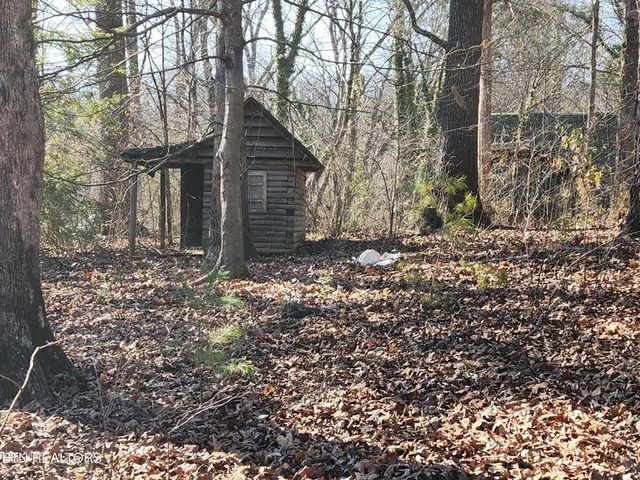 1506 Ridgeway Circle, Athens, TN 37303