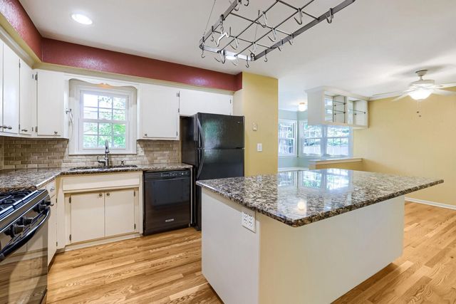 5309 Bernard Avenue N, Crystal, MN 55429