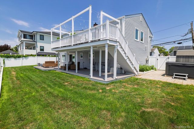 3784 Carrel Boulevard, Oceanside, NY 11572