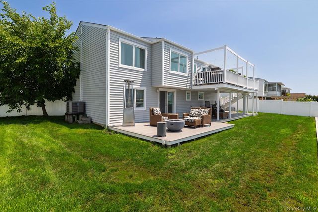 3784 Carrel Boulevard, Oceanside, NY 11572