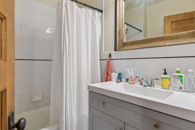 3112 Fremont Avenue S, Minneapolis, MN 55408