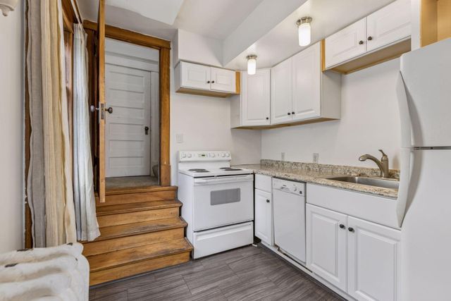 3112 Fremont Avenue S, Minneapolis, MN 55408