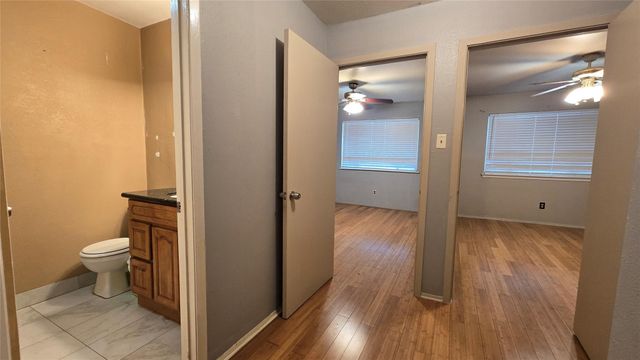 7913 Grove Ridge Drive, Houston, TX 77061
