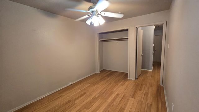 7913 Grove Ridge Drive, Houston, TX 77061