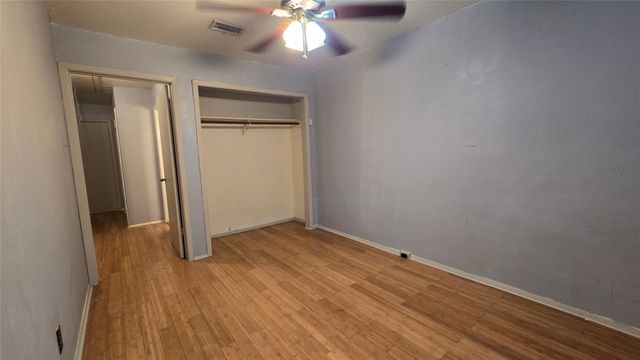 7913 Grove Ridge Drive, Houston, TX 77061