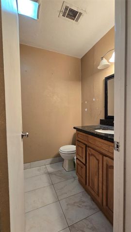 7913 Grove Ridge Drive, Houston, TX 77061