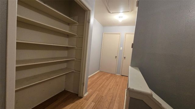 7913 Grove Ridge Drive, Houston, TX 77061