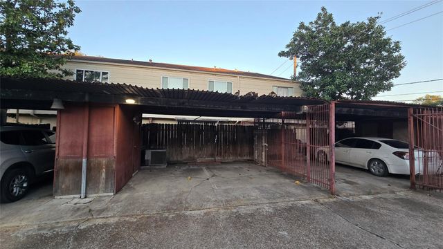 7913 Grove Ridge Drive, Houston, TX 77061