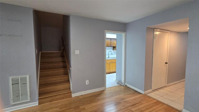 7913 Grove Ridge Drive, Houston, TX 77061