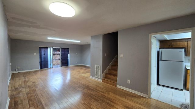 7913 Grove Ridge Drive, Houston, TX 77061