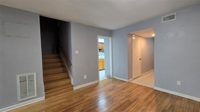7913 Grove Ridge Drive, Houston, TX 77061
