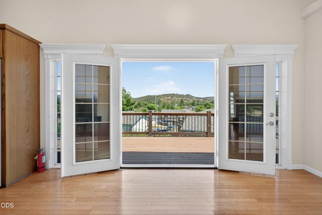 589 N Heights Drive, Eagle Point, OR 97524