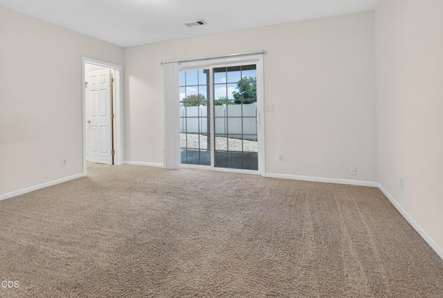 589 N Heights Drive, Eagle Point, OR 97524