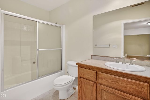 589 N Heights Drive, Eagle Point, OR 97524