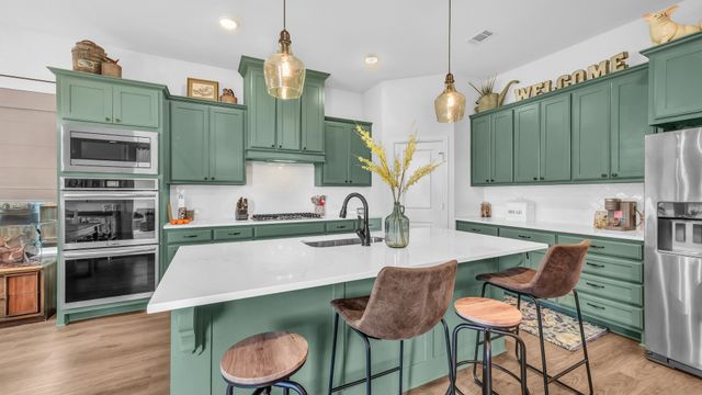 119 Oak View Drive, Godley, TX 76044