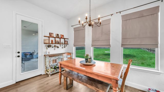 119 Oak View Drive, Godley, TX 76044