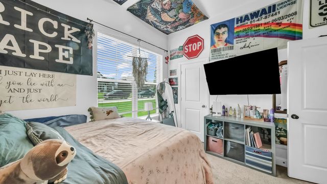 119 Oak View Drive, Godley, TX 76044