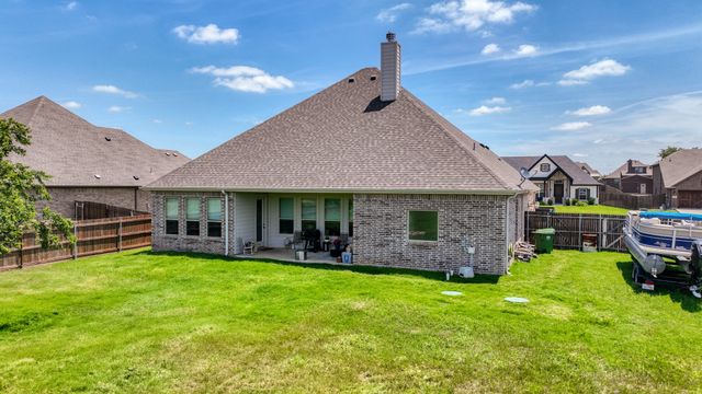 119 Oak View Drive, Godley, TX 76044