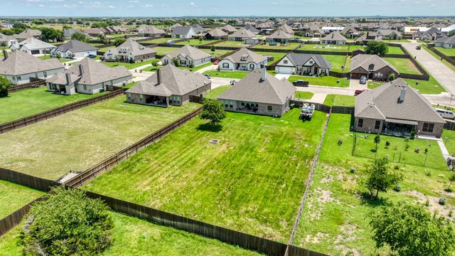 119 Oak View Drive, Godley, TX 76044