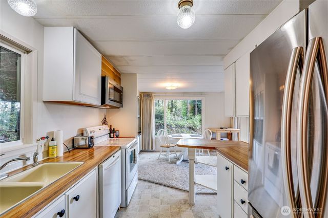 170 Cirque Drive, Brinnon, WA 98320