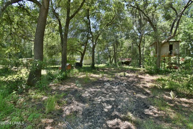 301 Old Pocotaligo Road, Yemassee, SC 29945