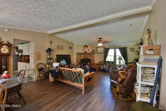 301 Old Pocotaligo Road, Yemassee, SC 29945