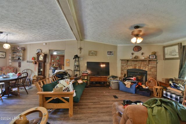 301 Old Pocotaligo Road, Yemassee, SC 29945
