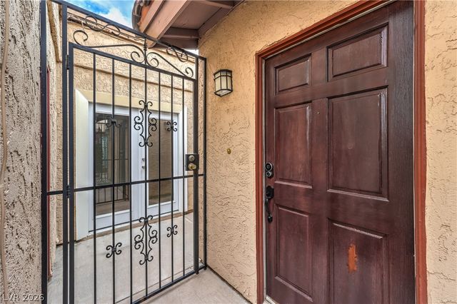 1857 Arbol Verde Way, Las Vegas, NV 89119