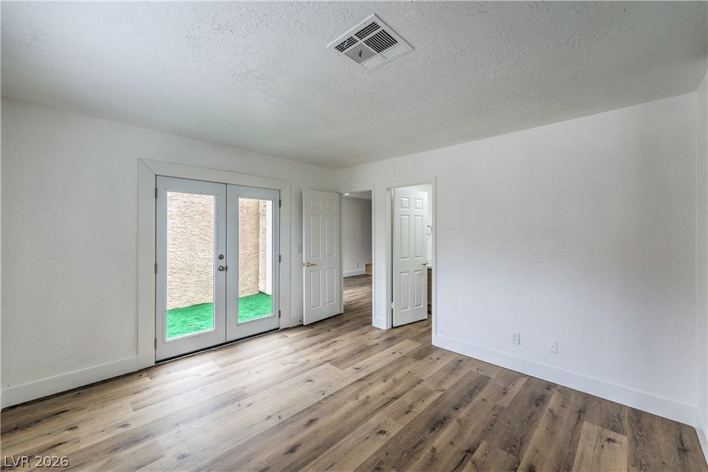 Image 19 of property listing at 1857 Arbol Verde Way, Las Vegas, NV 89119