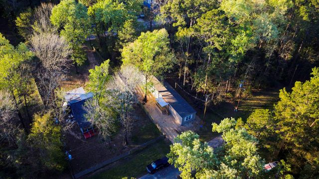 221 Woodstock, Livingston, TX 77351