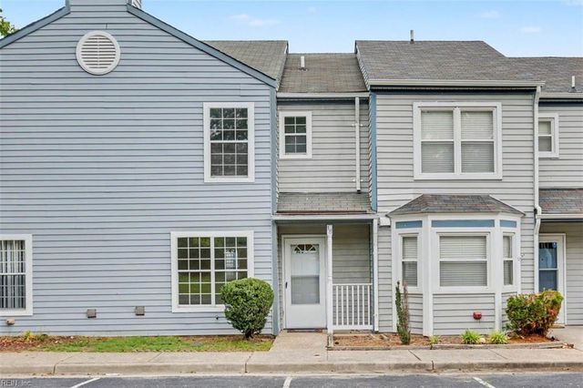 18 Bayview CT, Hampton, VA 23664