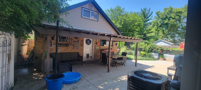 5435 Reba Street, Morton Grove, IL 60053