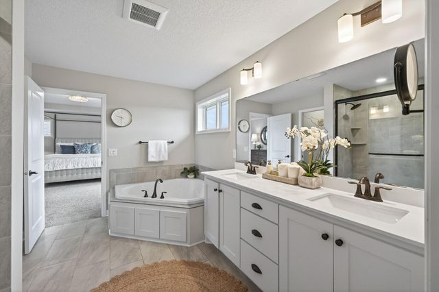 13046 Aulden Avenue, Rosemount, MN 55068