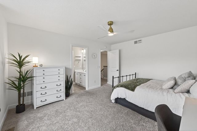 13046 Aulden Avenue, Rosemount, MN 55068