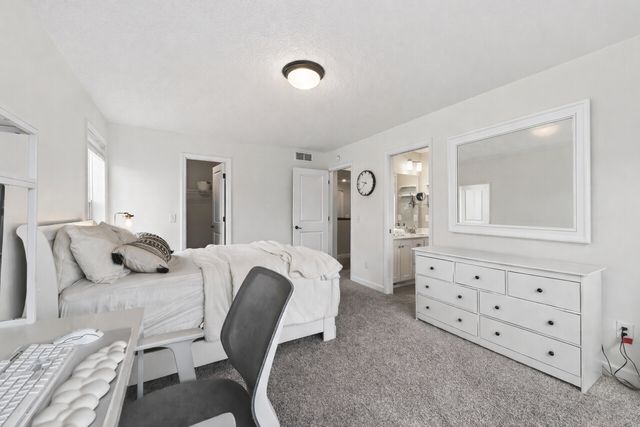 13046 Aulden Avenue, Rosemount, MN 55068