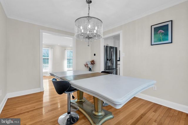 12 FAWN HOLLOW RD, Burlington, NJ 08016