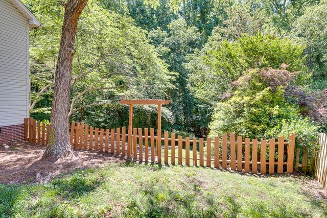 105 Poplar Springs Drive, Mauldin, SC 29662