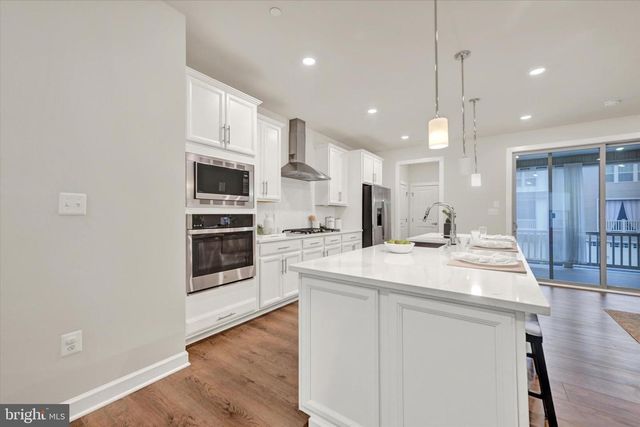 1729 MILL BRANCH DR, Laurel, MD 20708