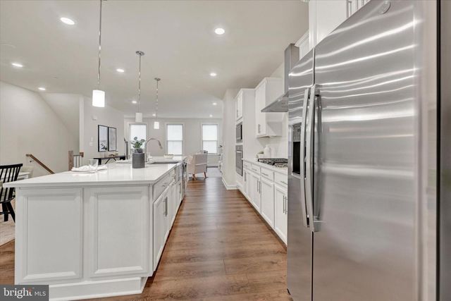 1729 MILL BRANCH DR, Laurel, MD 20708