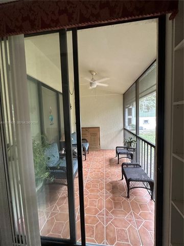 5200 SE Seascape Way 201, Stuart, FL 34997