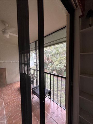 5200 SE Seascape Way 201, Stuart, FL 34997