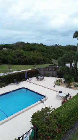 5200 SE Seascape Way 201, Stuart, FL 34997