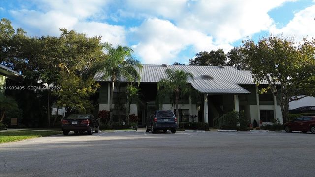 5200 SE Seascape Way 201, Stuart, FL 34997
