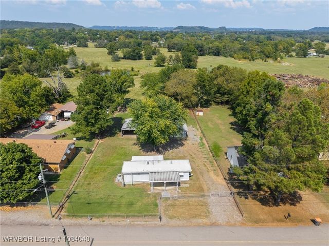 609 Maple Street, Fort Smith, AR 72916