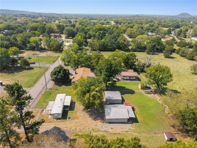 609 Maple Street, Fort Smith, AR 72916