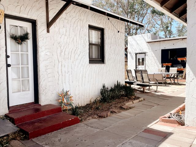 204 Harvard Drive SE, Albuquerque, NM 87106