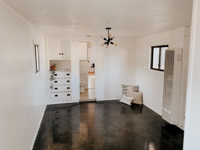 204 Harvard Drive SE, Albuquerque, NM 87106
