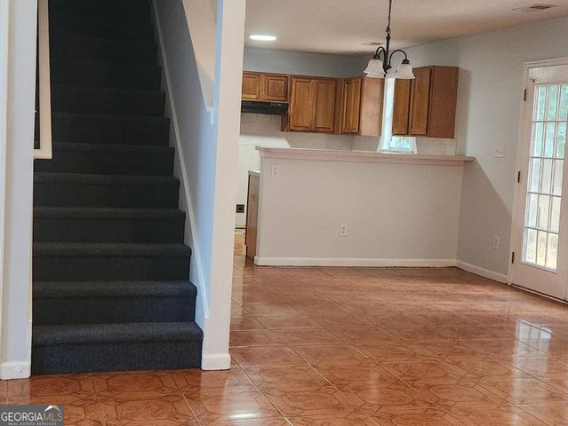 10883 Knotty Pine Place, Hampton, GA 30228